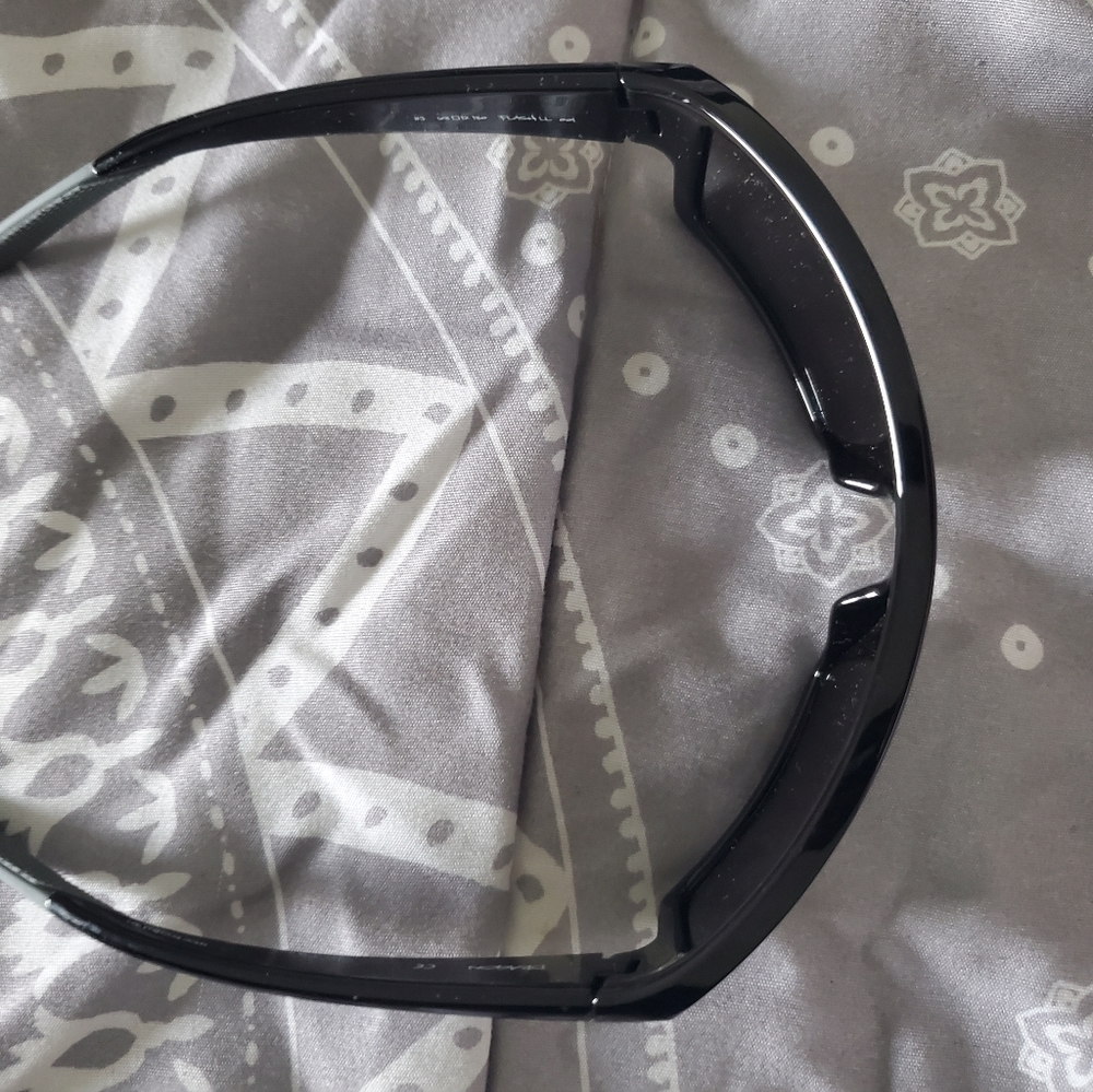 Oakley Offshoot sunglasses